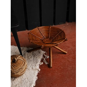 Ancien tabouret de piroguier en rotin chiné
