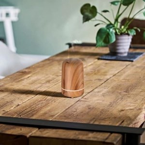 Diffuseur d’huiles essentielle light house bois