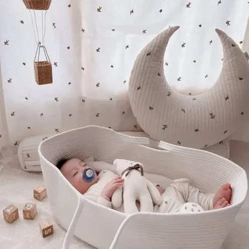 Babykare - Couffin pour bébé tressé avec matelas en coton blanc cassé marron