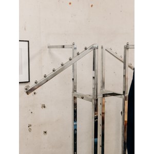 Grand porte-manteaux en métal n°134