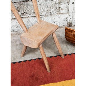 Claude, la chaise brutaliste n°650