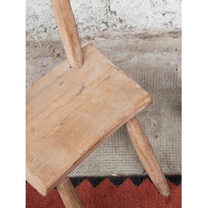 Claude, la chaise brutaliste n°650