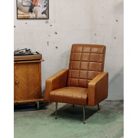 Jakob, le fauteuil en simili-cuir n°565