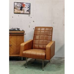 Jakob, le fauteuil en simili-cuir n°565