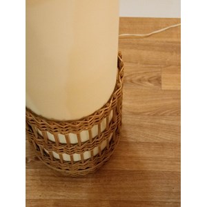 Julien, le lampadaire fin en rotin n°149