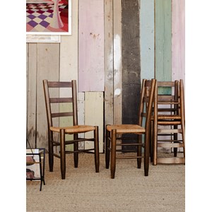 Lot de 4 chaises en bois n°685