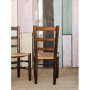 Lot de 4 chaises en bois n°685