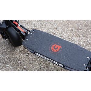 Trottinette électrique urbanglide ecross one red – 48v 10,4ah – autonomie 5