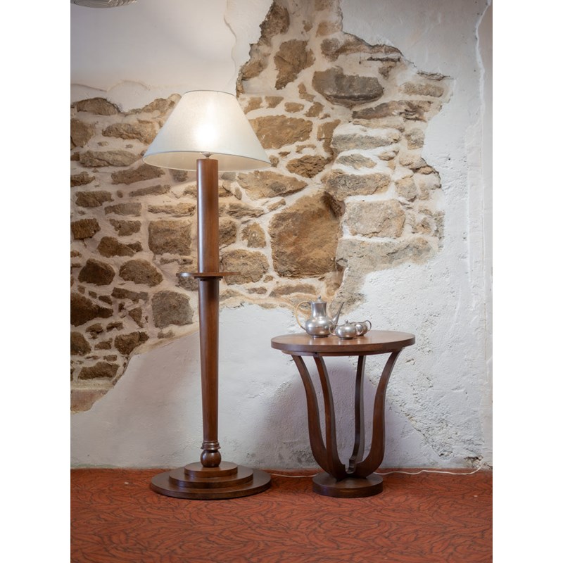 Julien, le lampadaire en bois n°150