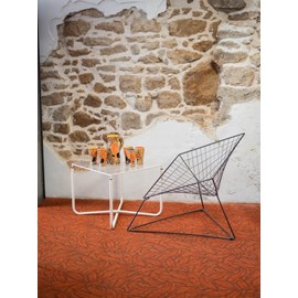 Donna, la table basse en métal n°472