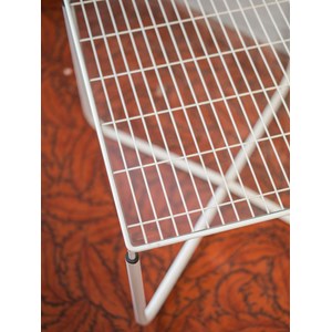 Donna, la table basse en métal n°472