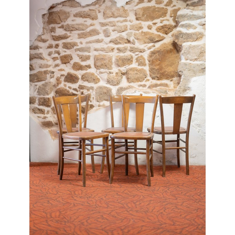 Lot de 5 chaises en bois n°676