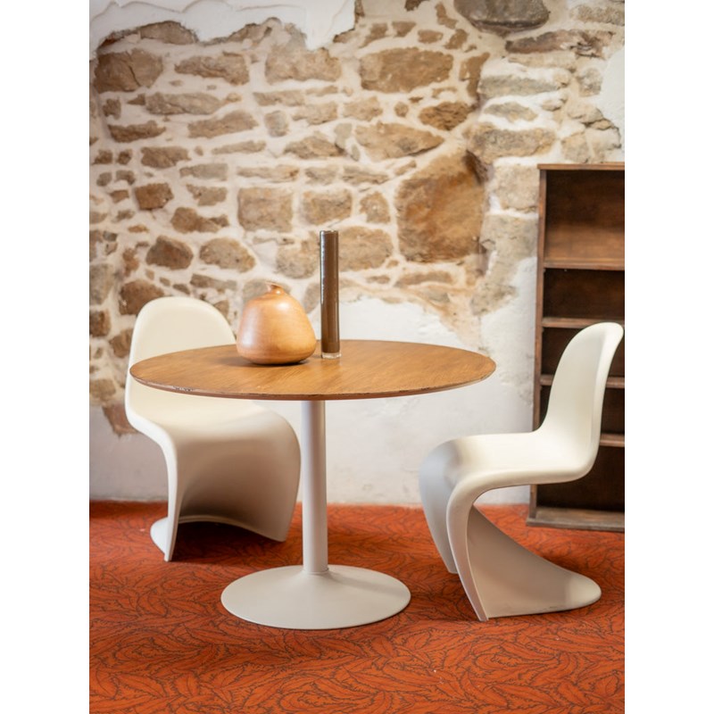 Romy, la table à manger en bois n°391