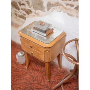 Odile, la table de chevet en bois n°546