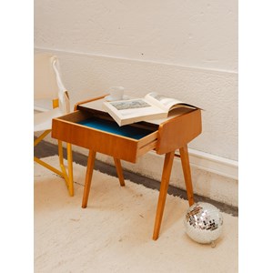 Hanna, la table d'appoint en bois n°610