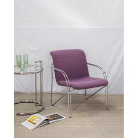 Jakob, le fauteuil violet en métal n°634