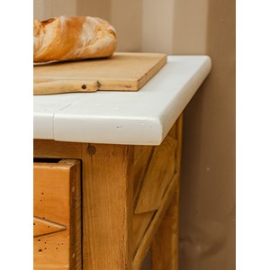 Romy, la table à manger en bois n°395