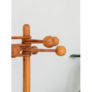 Charlie, le porte-manteaux en bois n°138