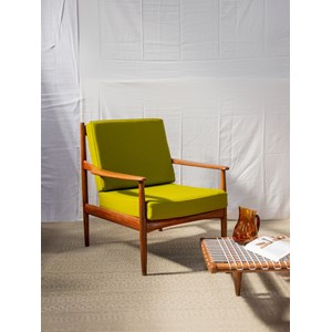 Jakob, le fauteuil scandinave vert n°632