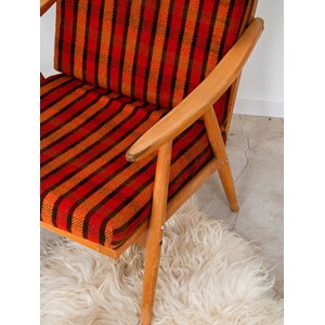 Fauteuil en bois à carreaux n°622
