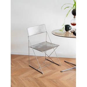 Alma, la chaise en acier chromé n°837