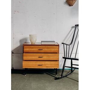 Olga, la commode en bois clair n°255
