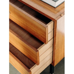 Olga, la commode en bois clair n°255