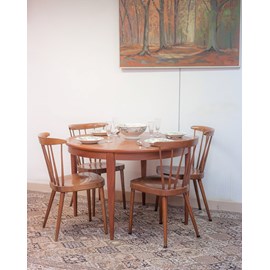 Romy, la table à manger en bois n°393