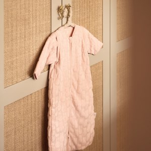 Gigoteuse chaude à manches amovibles