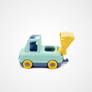 Le camion pompier made in france en matière recyclée de mr renard