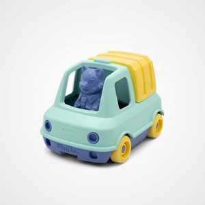 Le camion poubelle made in france en matière recyclée de mr renard