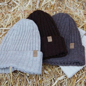 Bonnet tricoté côtelé ivanhoe en laine