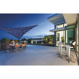 Voile triangulaire 3,60 m avec 100 leds