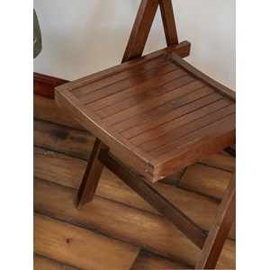 Alma, la paire de chaises en bois n°505