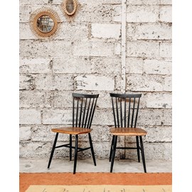 Alma, la chaise en bois n°686