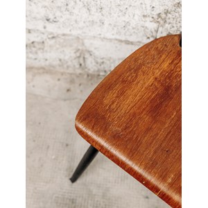 Alma, la chaise en bois n°686