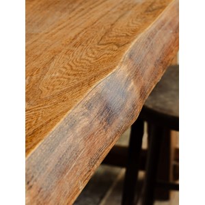 Romy, la table à manger en bois n°410
