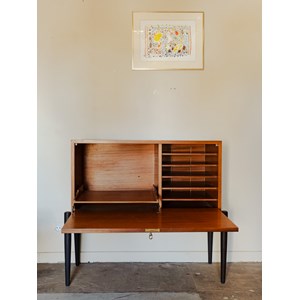 Olga, la commode en bois n°256
