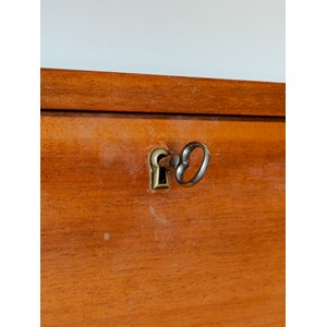 Olga, la commode en bois n°256