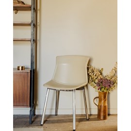 Alma, la chaise en cuir n°862