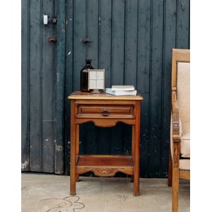 Odile, la table de chevet en bois n°502