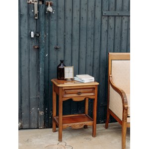 Odile, la table de chevet en bois n°502