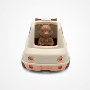 Le camion pompier made in france en matière recyclée de mr renard