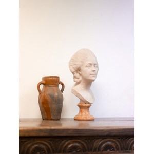 Alix, le buste en plâtre n°457