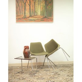 Paires de chaises en métal n°830