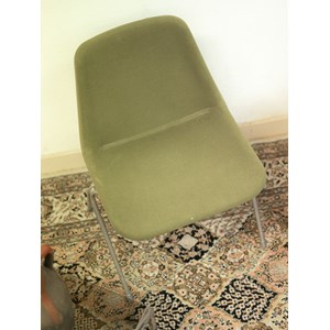 Paires de chaises en métal n°830