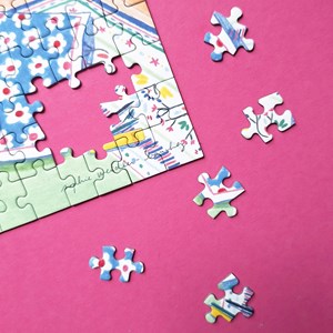 Puzzle 500 pièces par la fenêtre, la mer