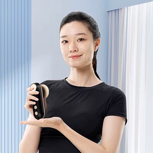 Masseur électronique, pour le soin du visage, des yeux et de la tête.