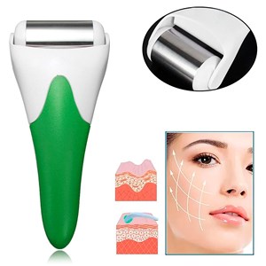 Rouleau de glace facial, instrument de massage et de soin.