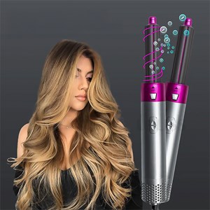 Sèche-cheveux 5 en 1, permet de lisser, sécher, boucler et bien plus.